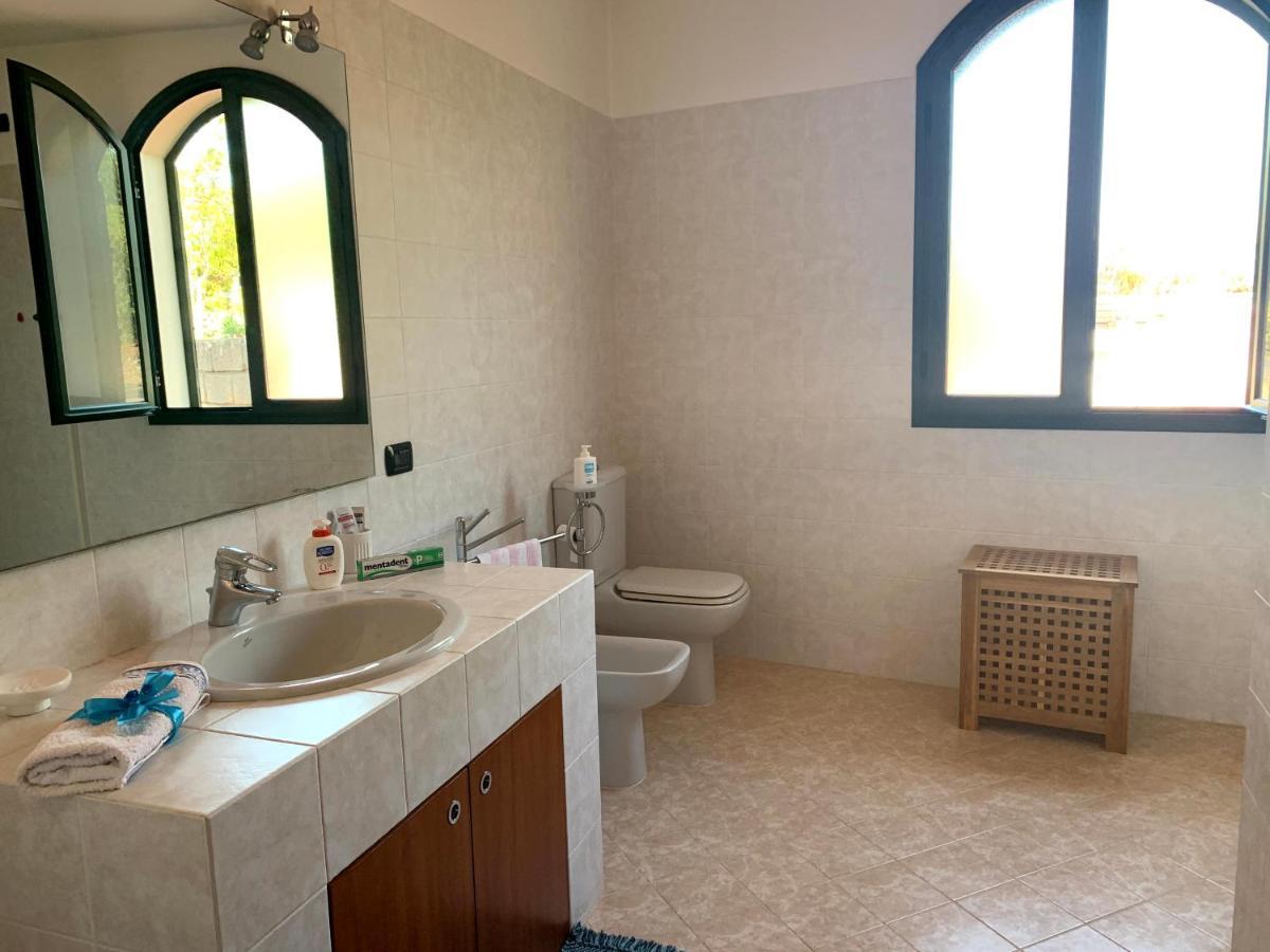 Villa Dea سامبييري المظهر الخارجي الصورة